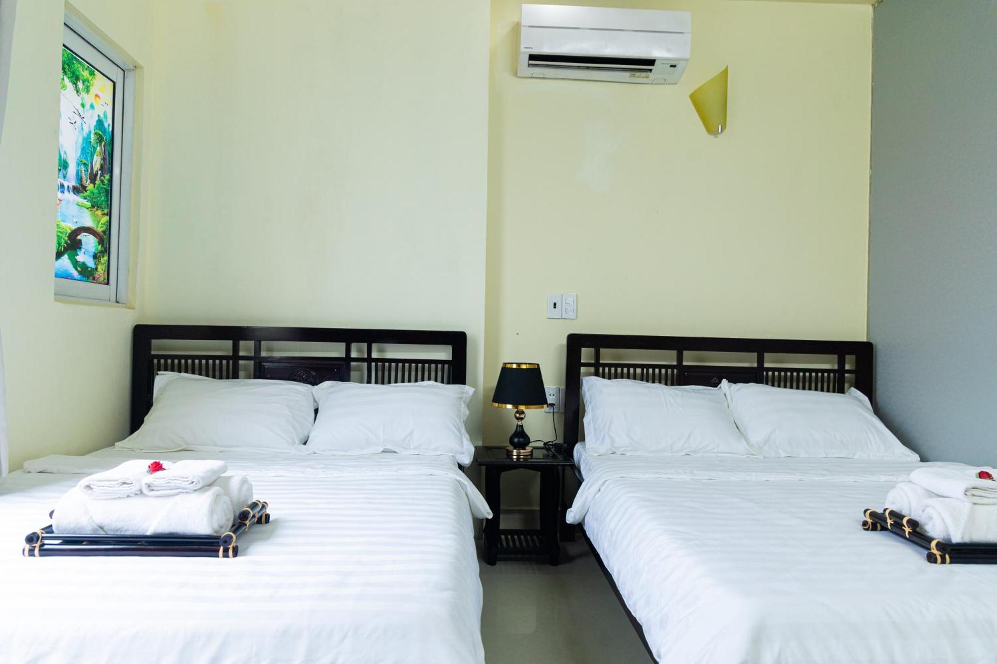 Golden Uc Chau House & Spa Хошимин Екстериор снимка
